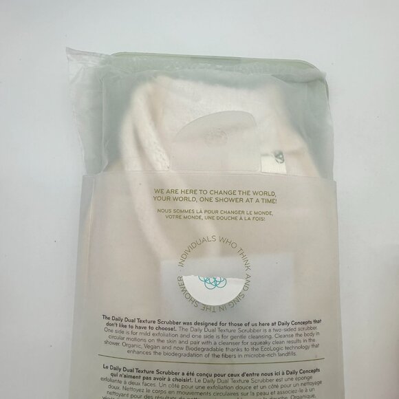 NIB DAILY CONCEPTS SKIN FIRST "SHOWER THE WORLD WITH LOVE" SET - Picture 6 of 9